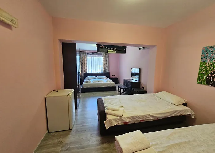 Sunborn Hotel