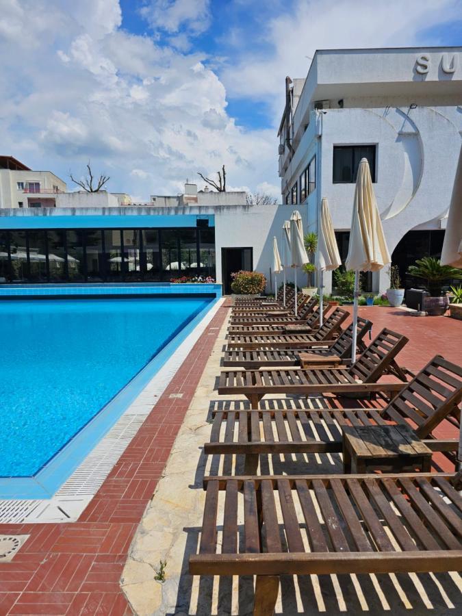 Sunborn Hotel 3*