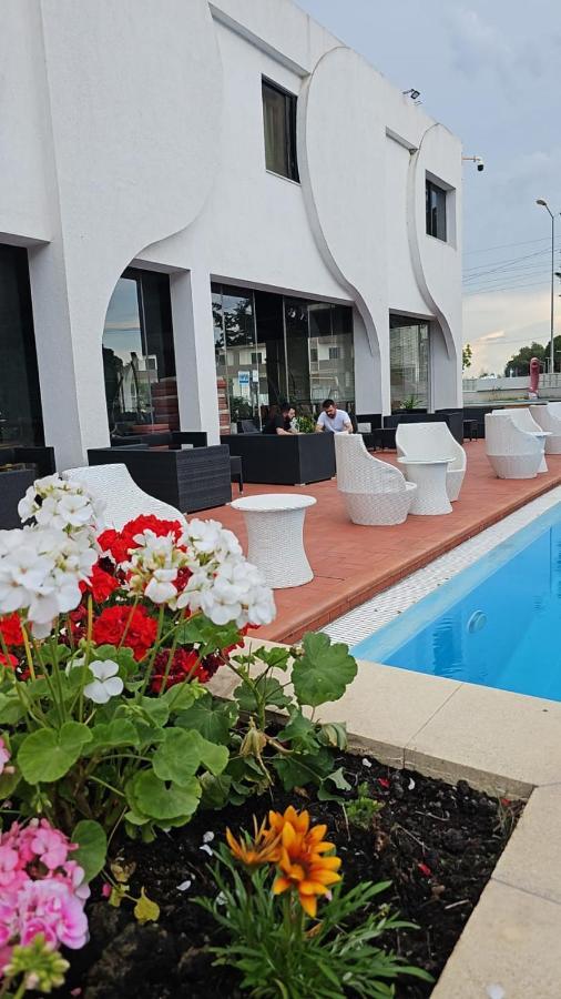 Sunborn Hotel 3*