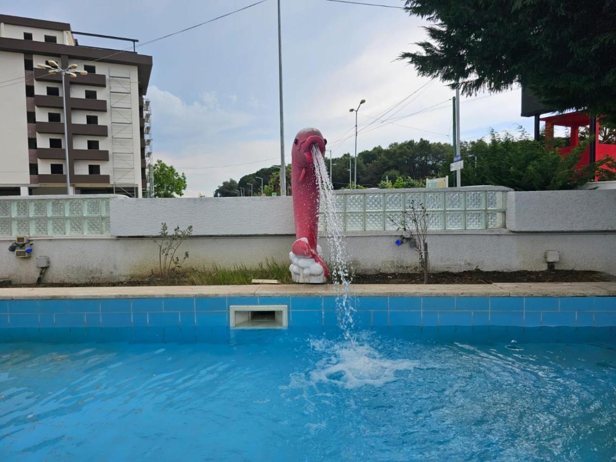 Sunborn 3* Golem (Tirana)